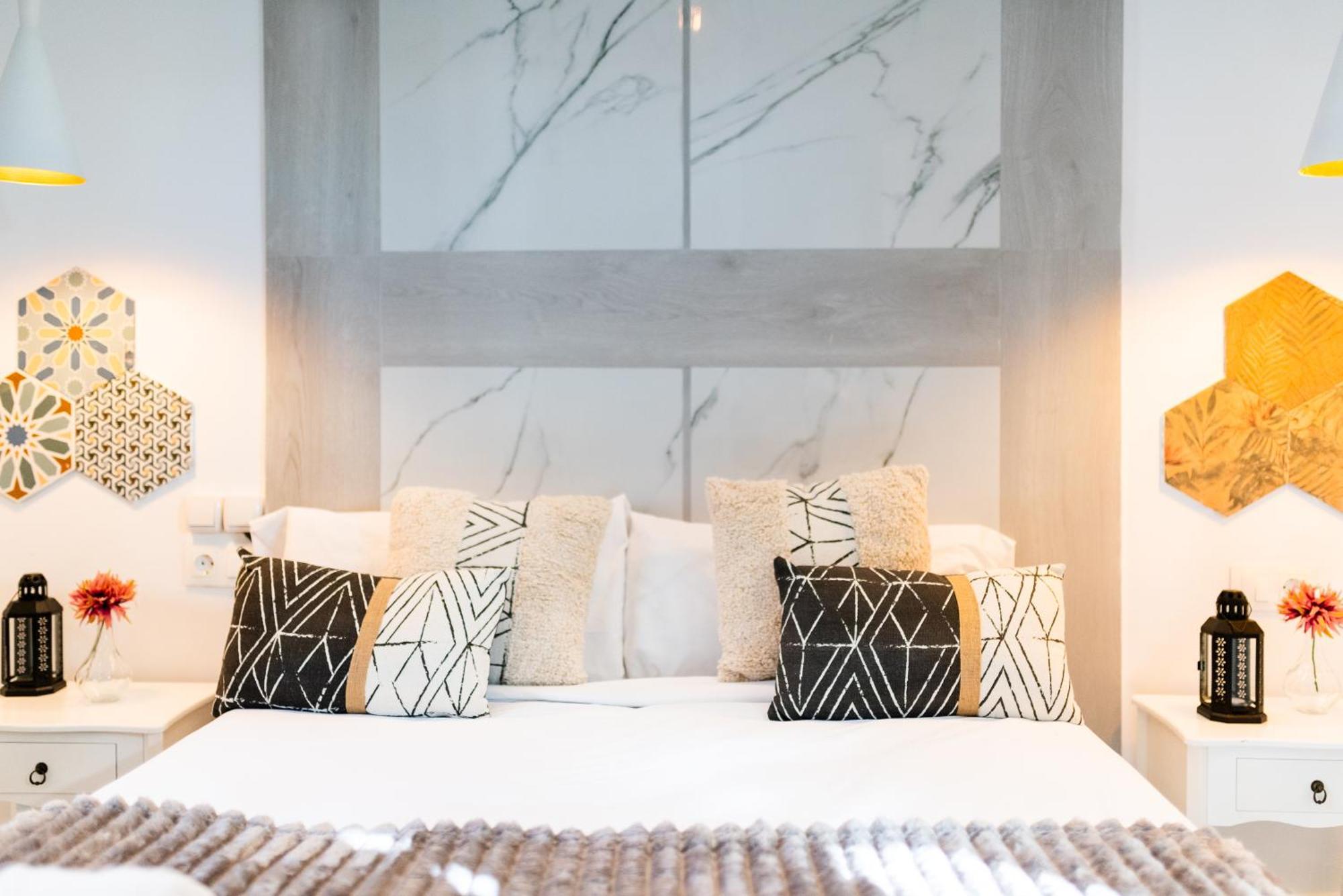 Reyes Albaicin Apartment Granada Bagian luar foto